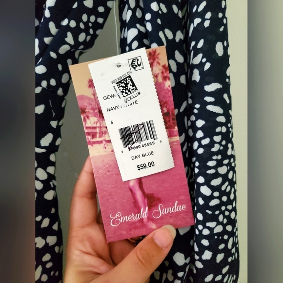 Navy and white patterned dress - Picture 4 of 6